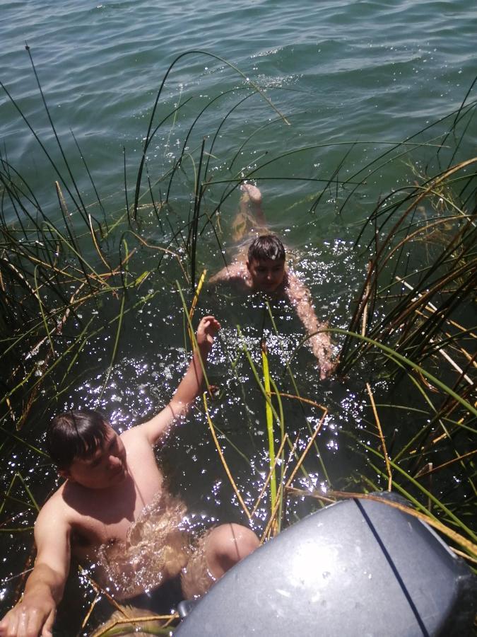 Uros Lodge Lover Titiqaqa Puno Kültér fotó