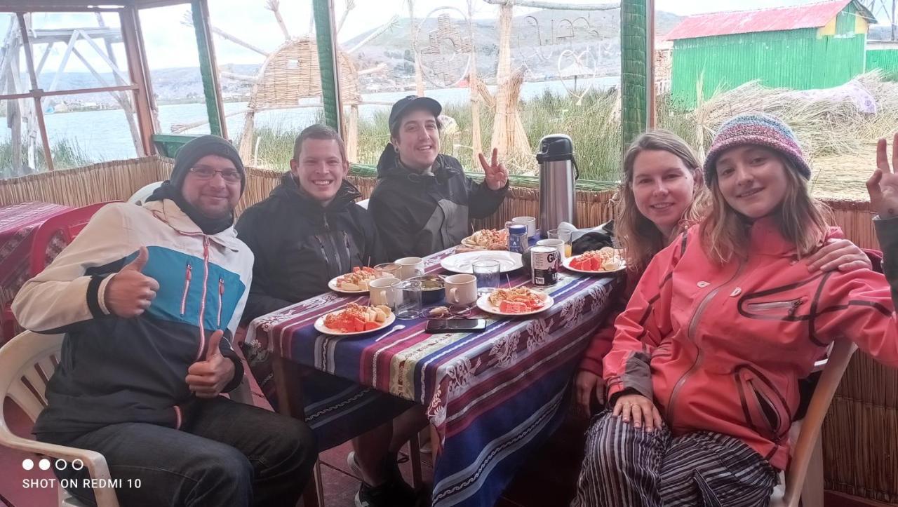 Uros Lodge Lover Titiqaqa Puno Kültér fotó
