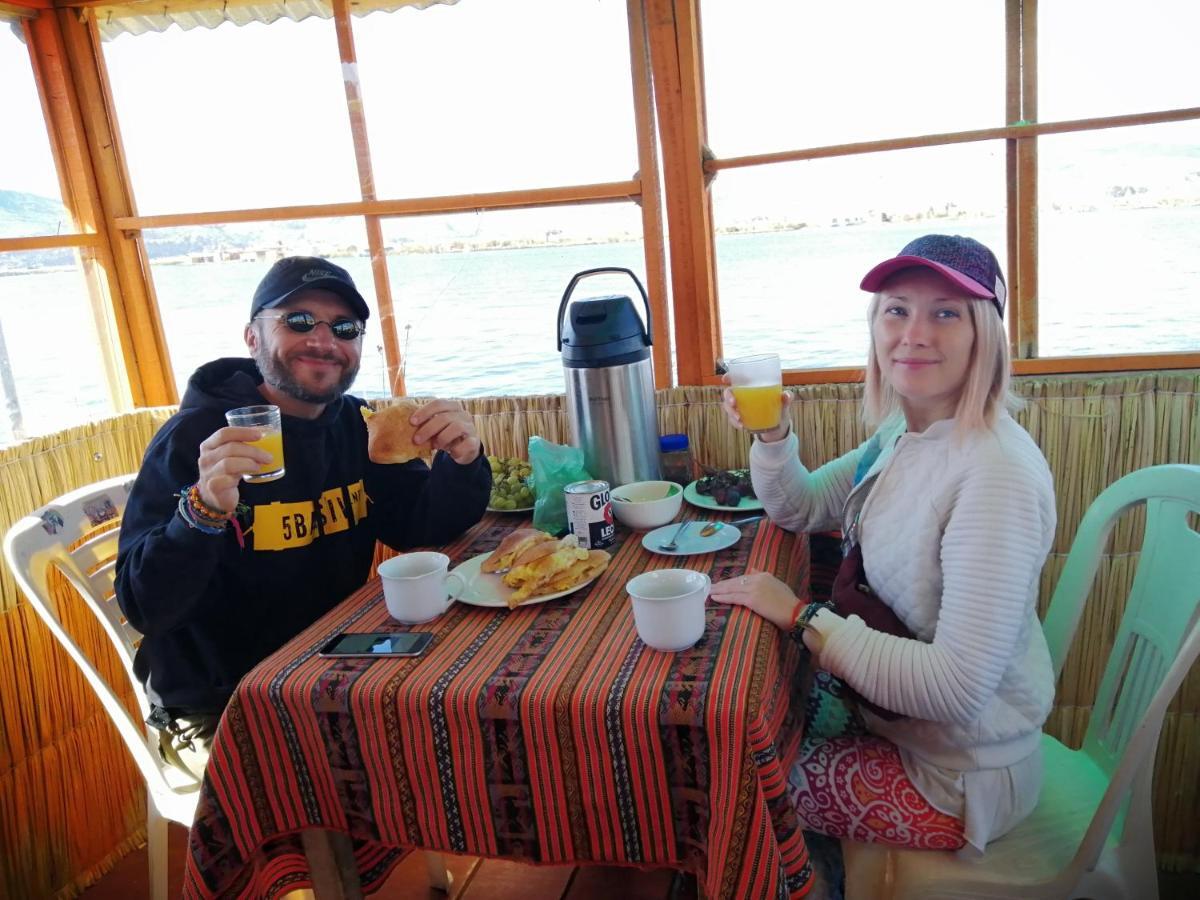 Uros Lodge Lover Titiqaqa Puno Kültér fotó
