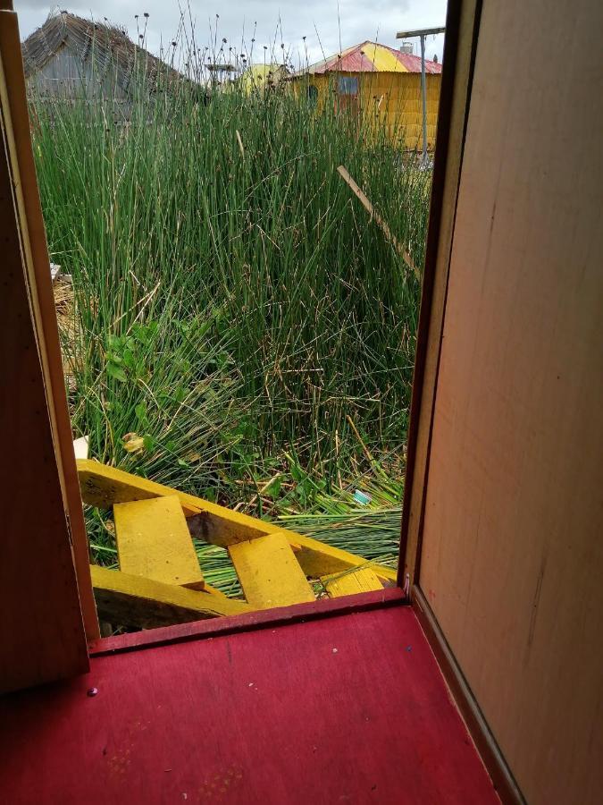 Uros Lodge Lover Titiqaqa Puno Kültér fotó