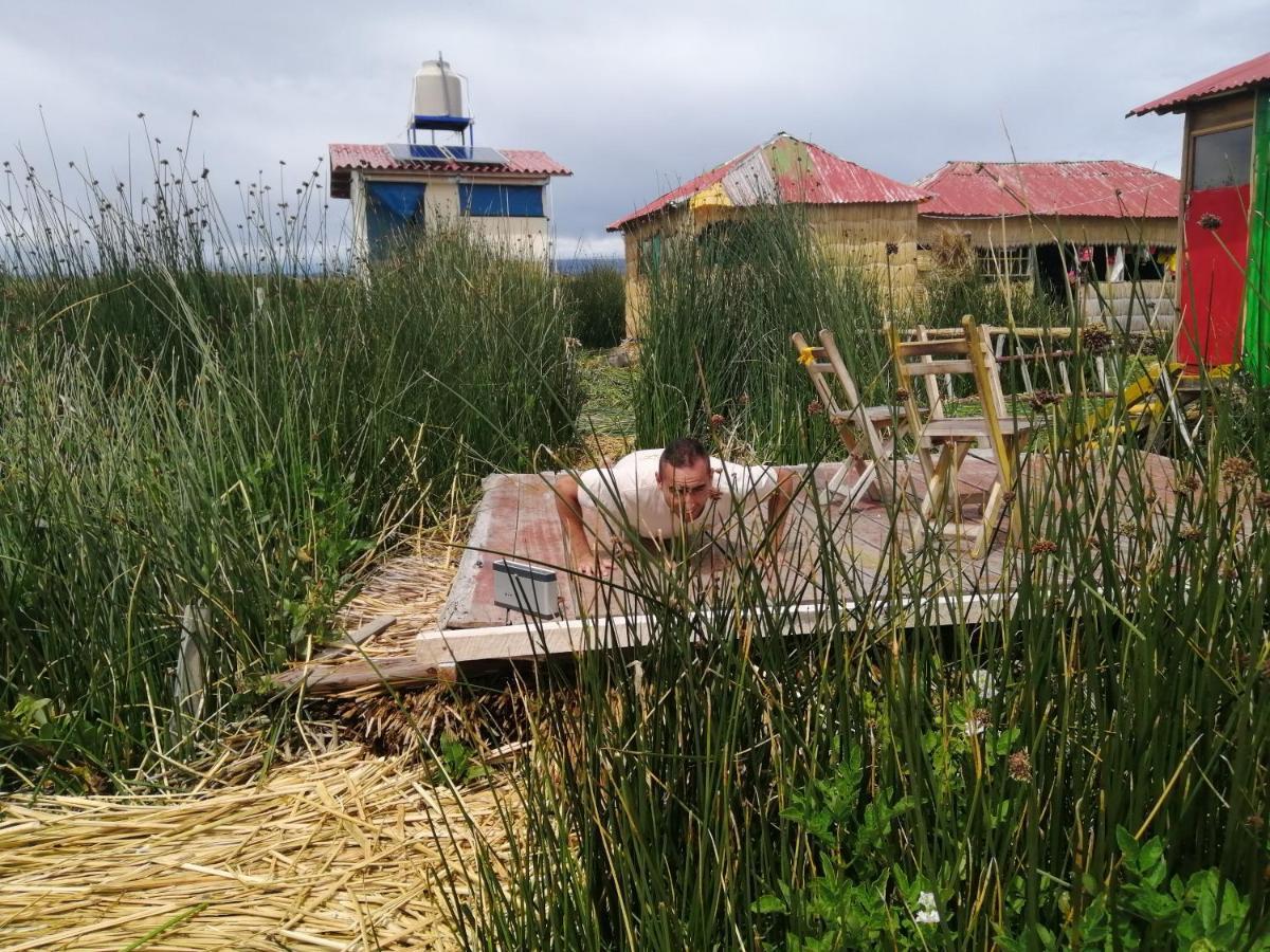 Uros Lodge Lover Titiqaqa Puno Kültér fotó